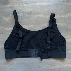 Picasso nursing/pumping sports bra
